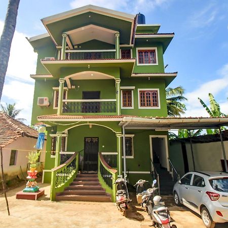 Super Hotel O Pradeep Guest House Near Baga Beach Exterior photo