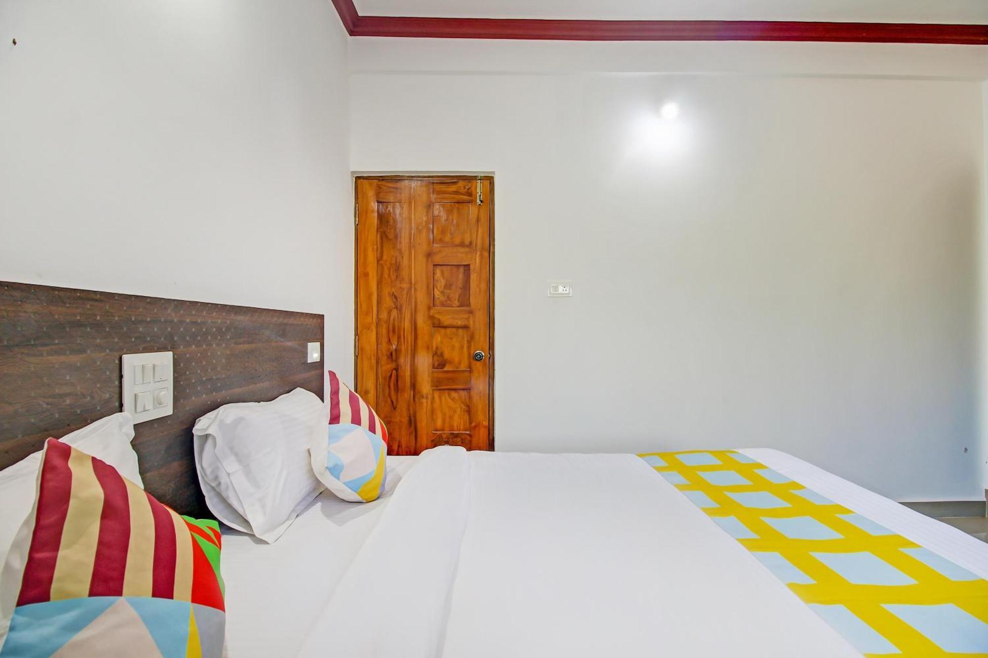 Super Hotel O Pradeep Guest House Near Baga Beach Exterior photo